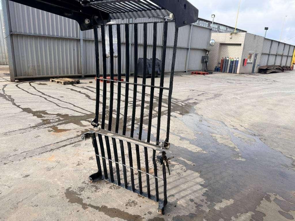 Caterpillar 313 / 320GC / 323 / 325 / 330GC / 330 NG / 330 / 3 Photo 4
