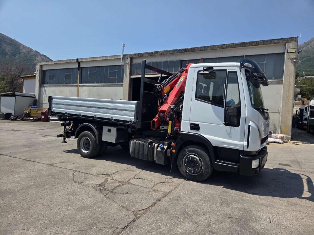 Iveco EUROCARGO 120-190L Photo 7