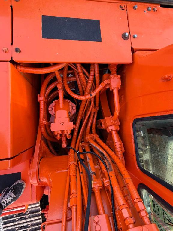 Komatsu PC200EN-6K Photo 11