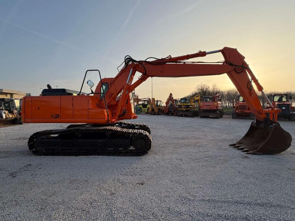 Komatsu PC200EN-6K Photo 4