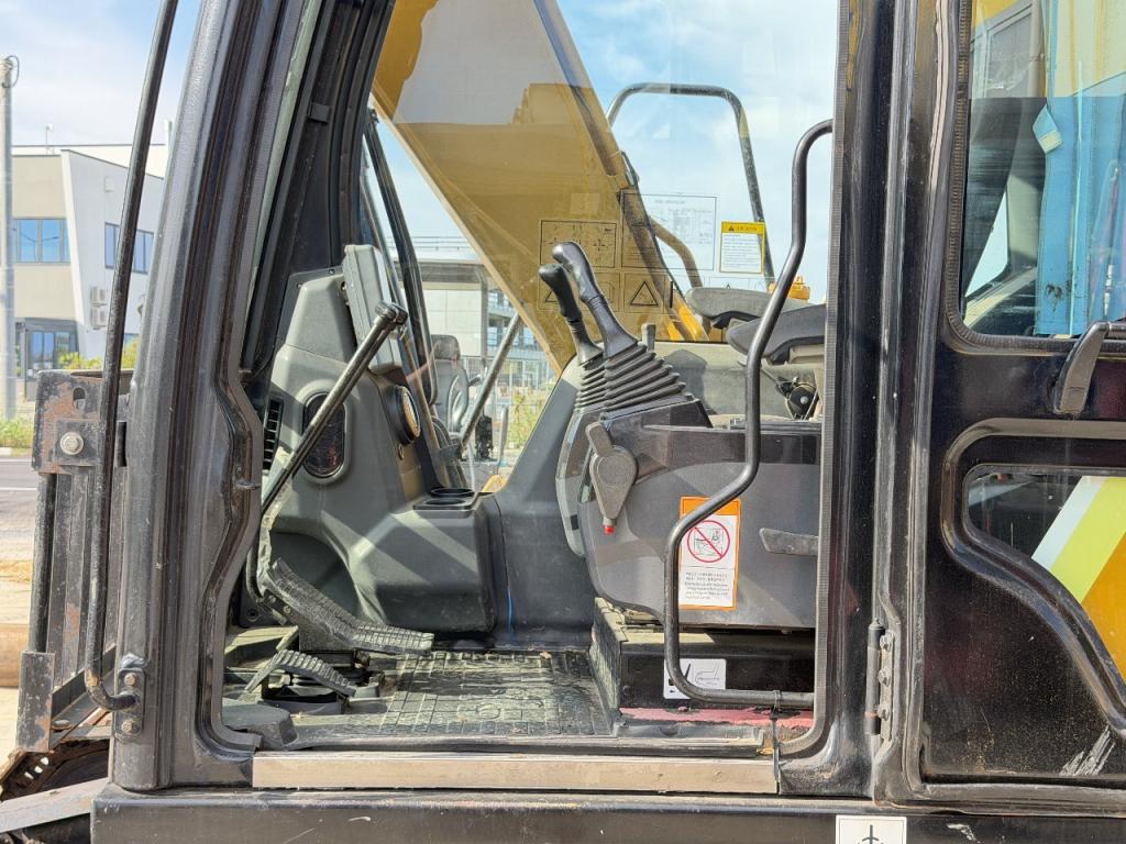 Sany SY135C Photo 6