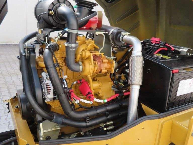 Caterpillar CB2.7GC Photo 9