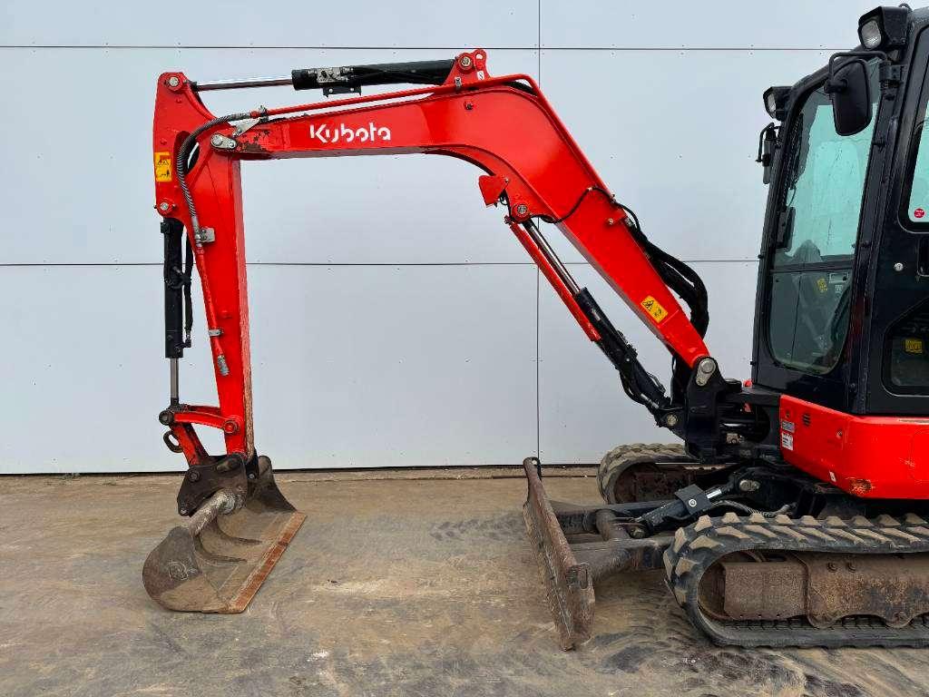 Kubota KX 037-4 - Hammer Lines / Quick Coupler Photo 12