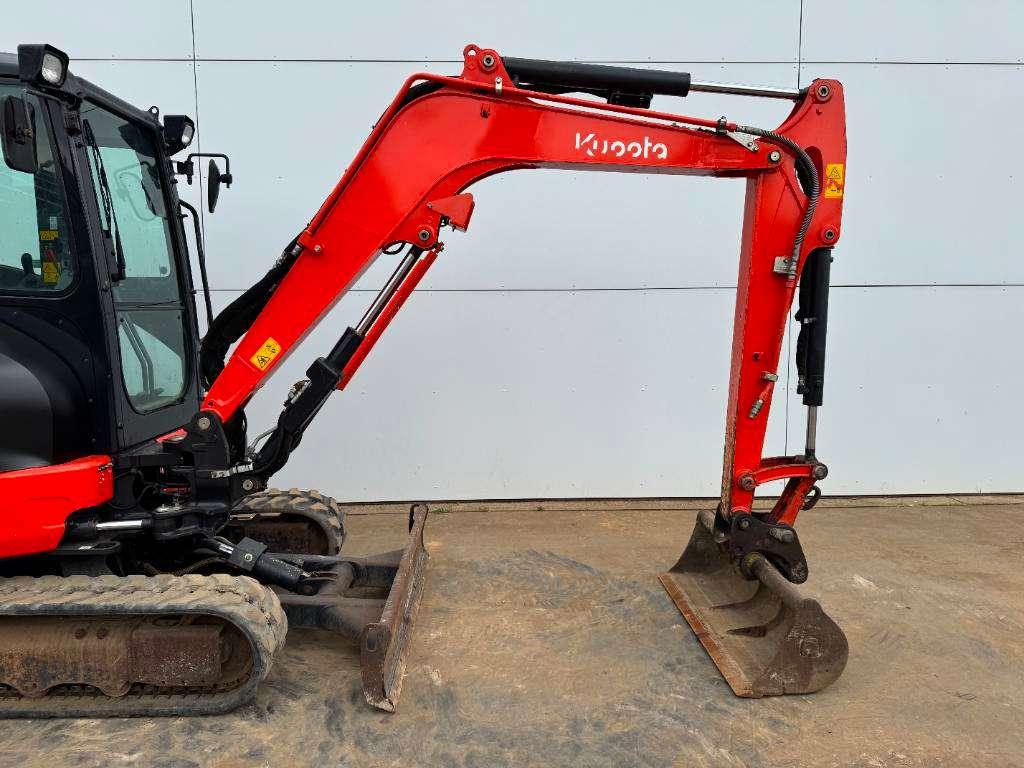 Kubota KX 037-4 - Hammer Lines / Quick Coupler Photo 13