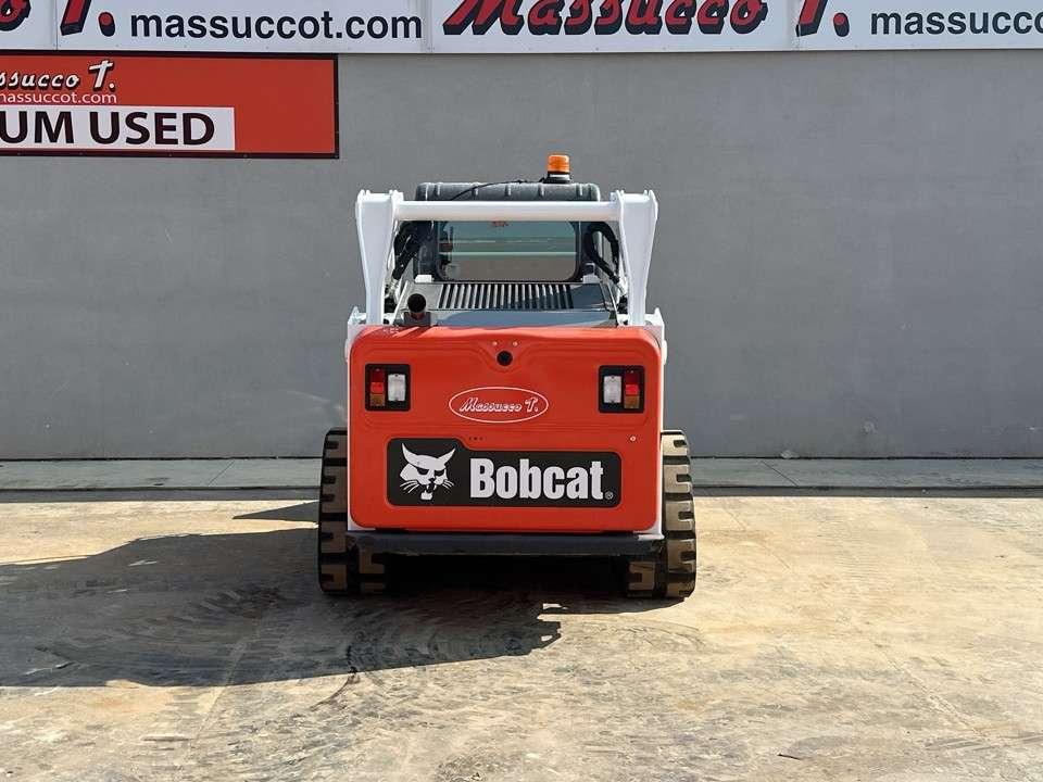Bobcat T590 Photo 17