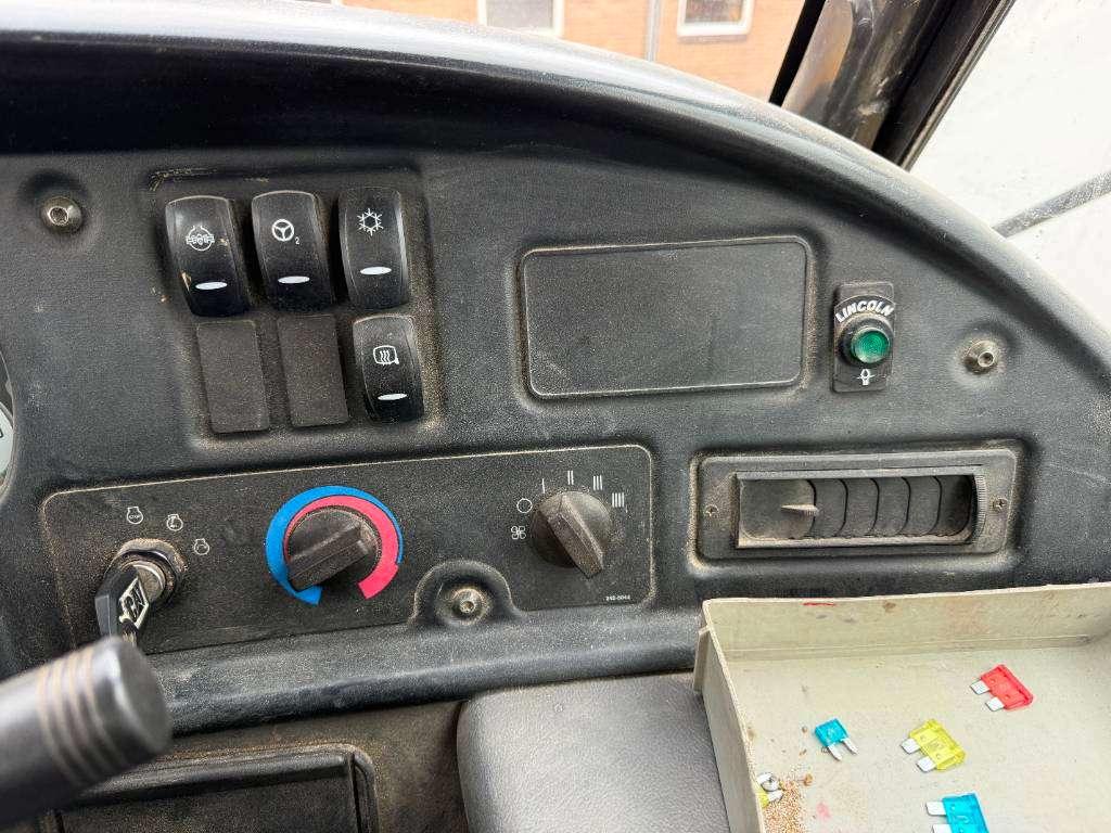 Caterpillar 735 - Automatic Greasing / Camera Photo 11