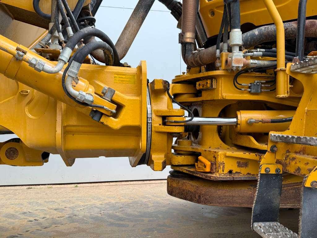 Caterpillar 735 - Automatic Greasing / Camera Photo 20