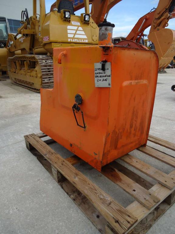 Diesel tank for Fiat Hitachi EX215 Photo 4