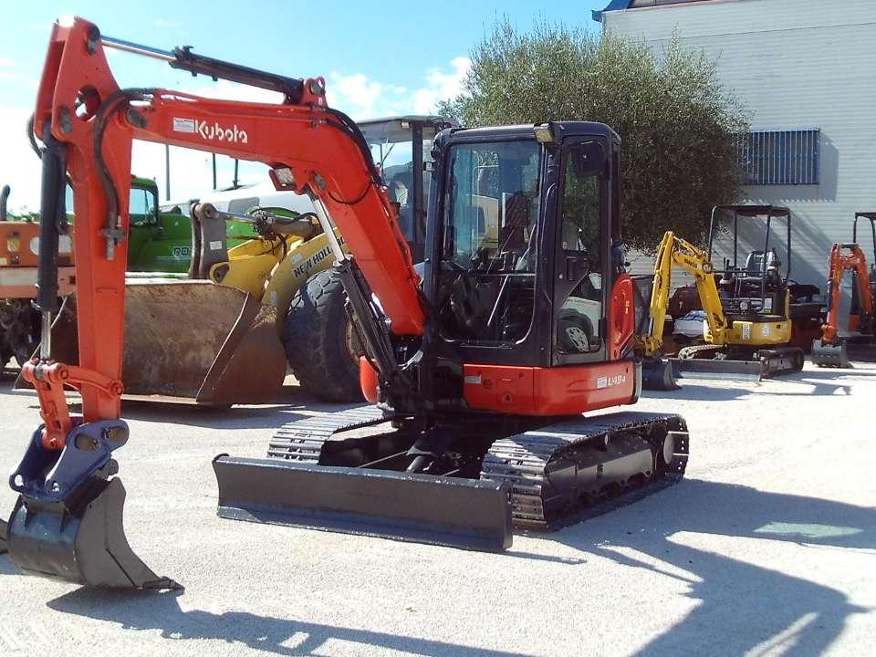 Kubota U48-4 Photo 4