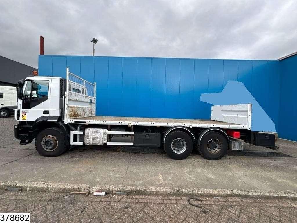 Iveco TRAKKER AD 260T36 Photo 9