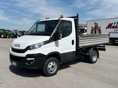 Iveco DAILY 35-140 4x2 sold by Massucco T. Srl