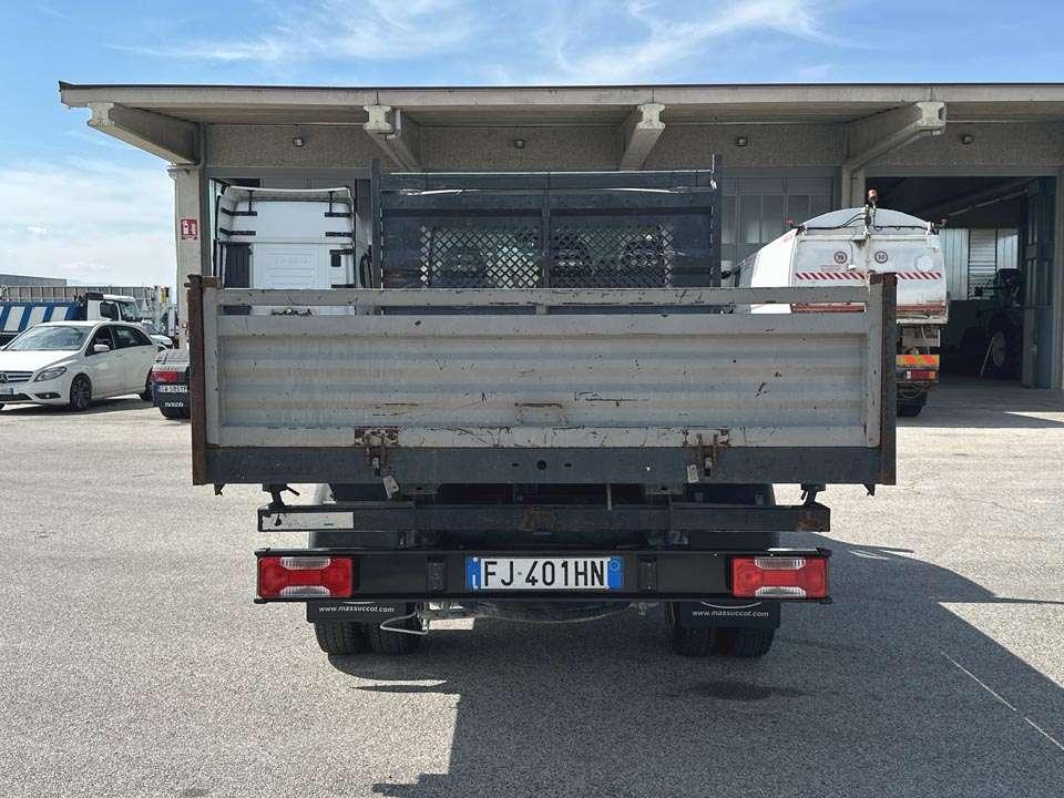 Iveco DAILY 35-140 4x2 Photo 20
