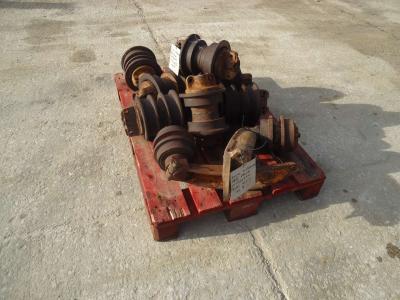 Track rollers for Fiat Allis FL9-100C-AD7-FL8 sold by OLM 90 Srl