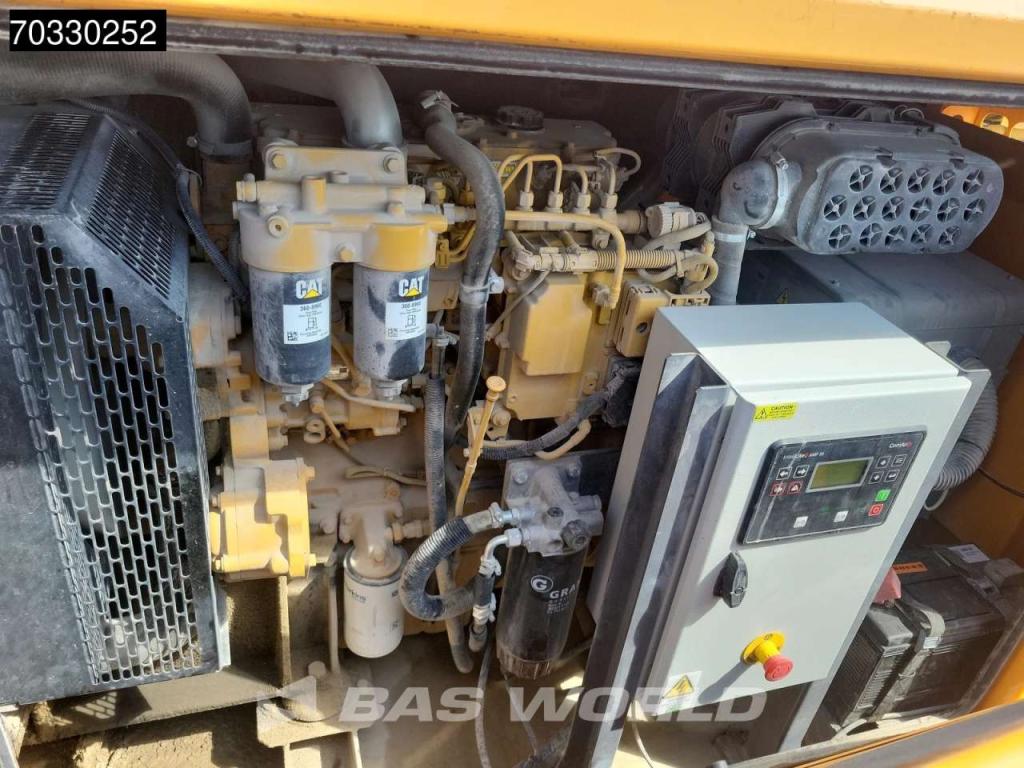 Barford 750J CAT C4.4 Engine Photo 16