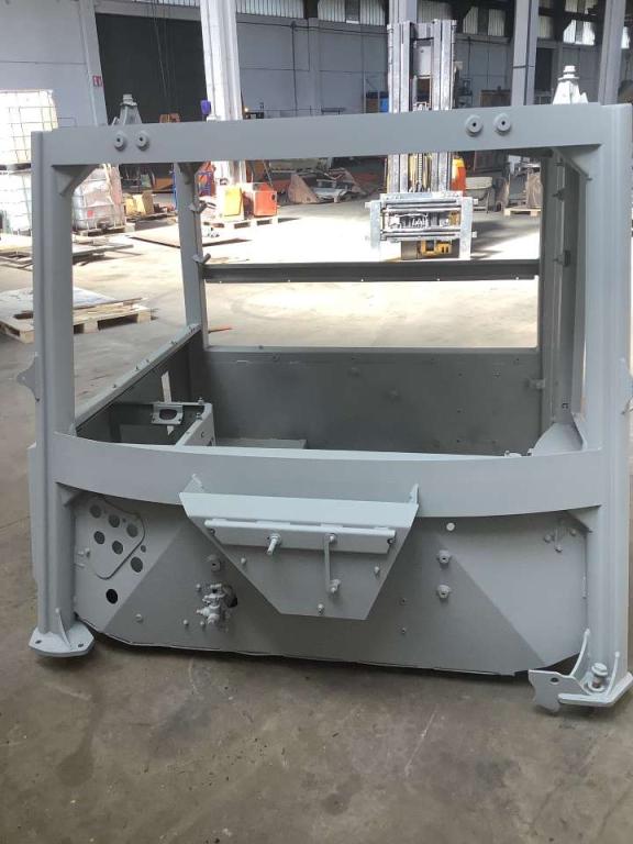 Cab for Bell 30E Photo 4