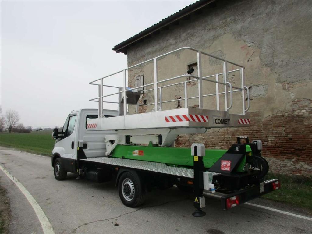 Comet Officine SOLAR 11 Photo 3