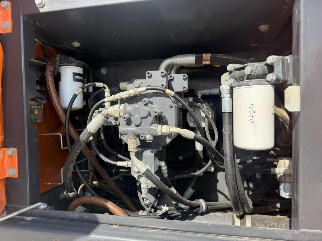 Doosan DX235NLC-5 Photo 10