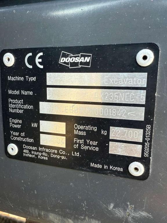Doosan DX235NLC-5 Photo 16