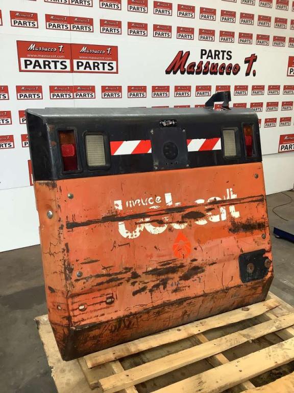 Rear hatch for Bobcat 753 Photo 3