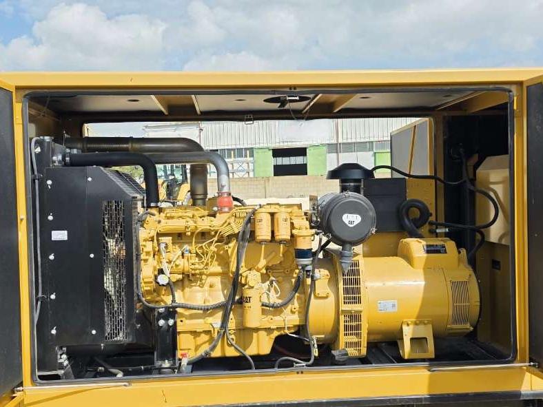 Caterpillar DE 165 EO Photo 9