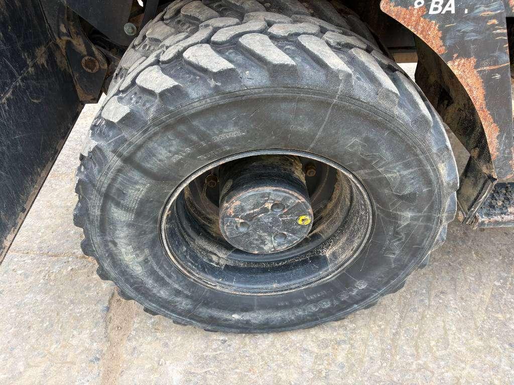 Hitachi ZX140W-6 (3 Pieces available) Photo 14