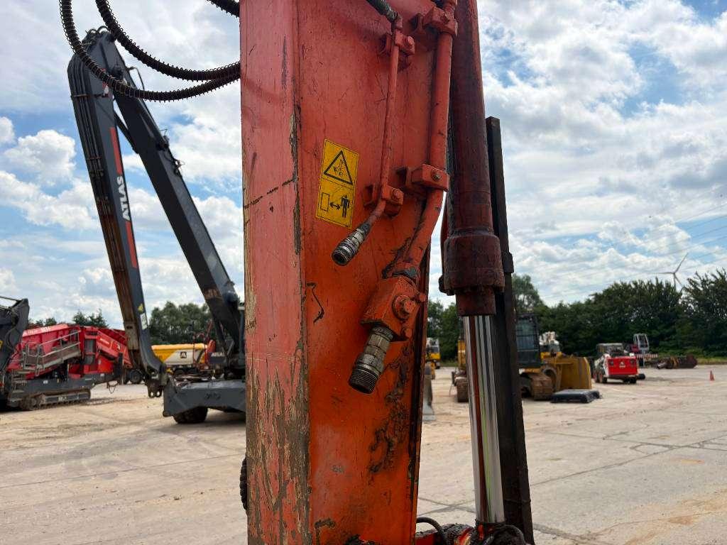 Hitachi ZX140W-6 (3 Pieces available) Photo 17