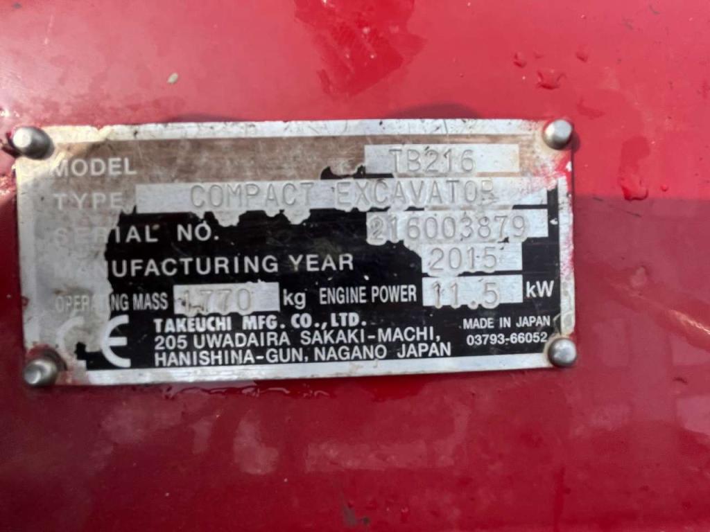 Takeuchi TB216 Photo 8