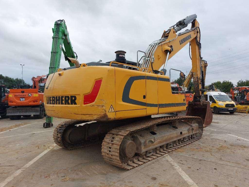 Liebherr R 936 LC Photo 4