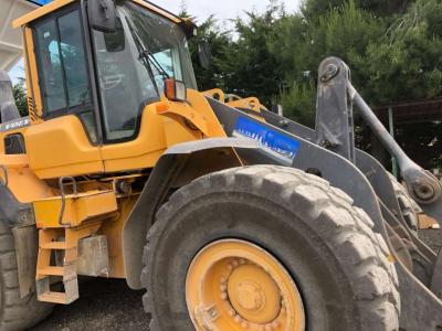 Volvo L110G sold by Omeco Spa