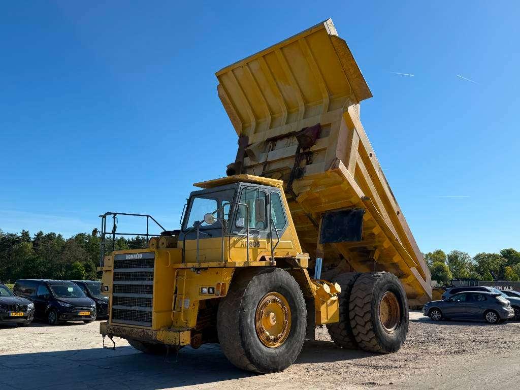 Komatsu HD605-5 - Automatic Greasing / Camera Photo 14