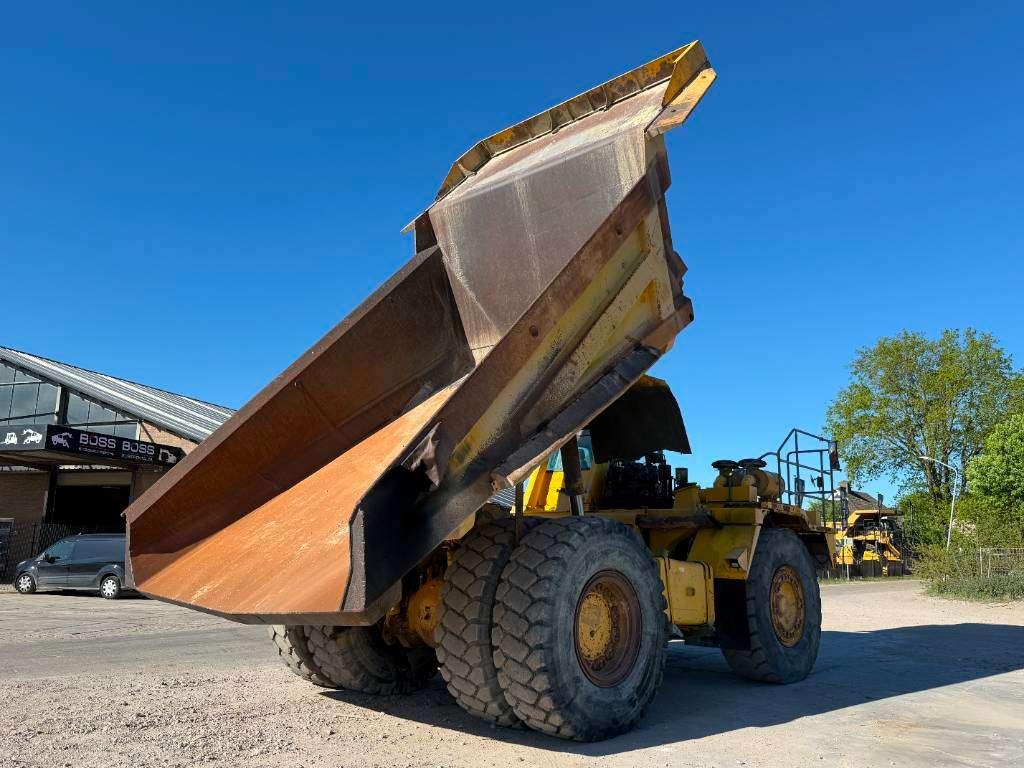 Komatsu HD605-5 - Automatic Greasing / Camera Photo 18
