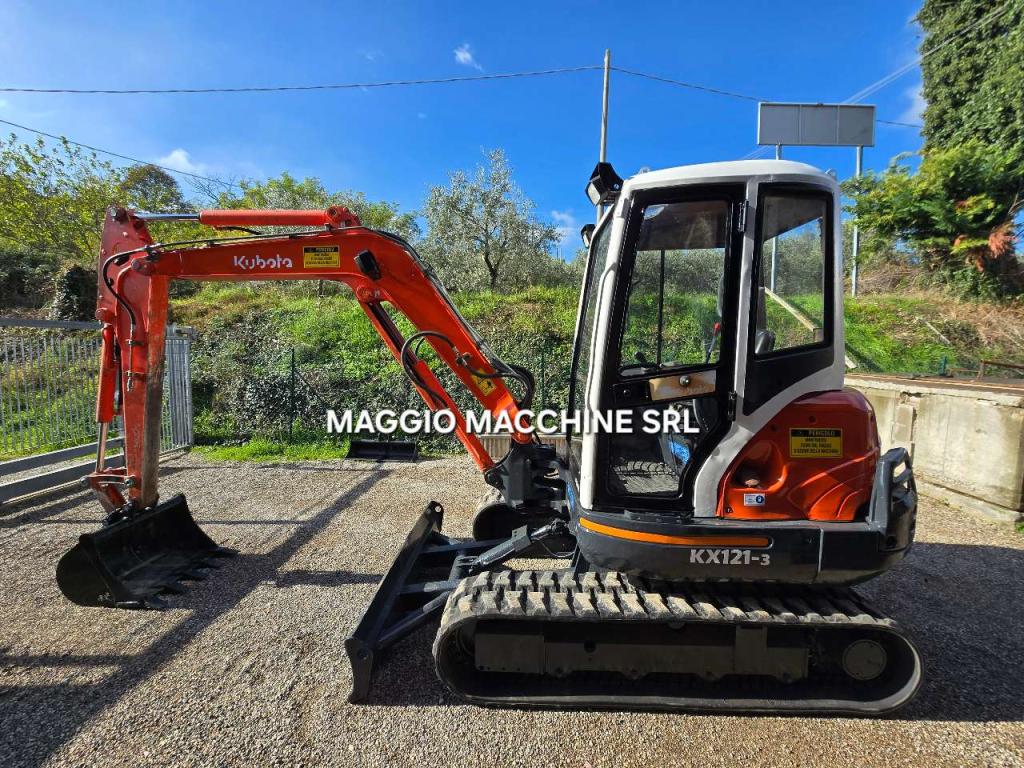 Kubota KX-121-3 Photo 5