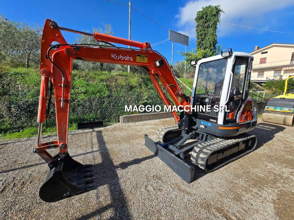 Kubota KX-121-3 Photo 6