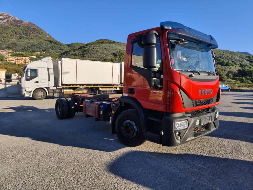 Iveco EUROCARGO 150-280 Photo 12