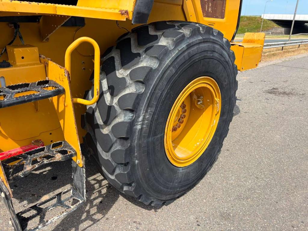 Caterpillar 926M Photo 12