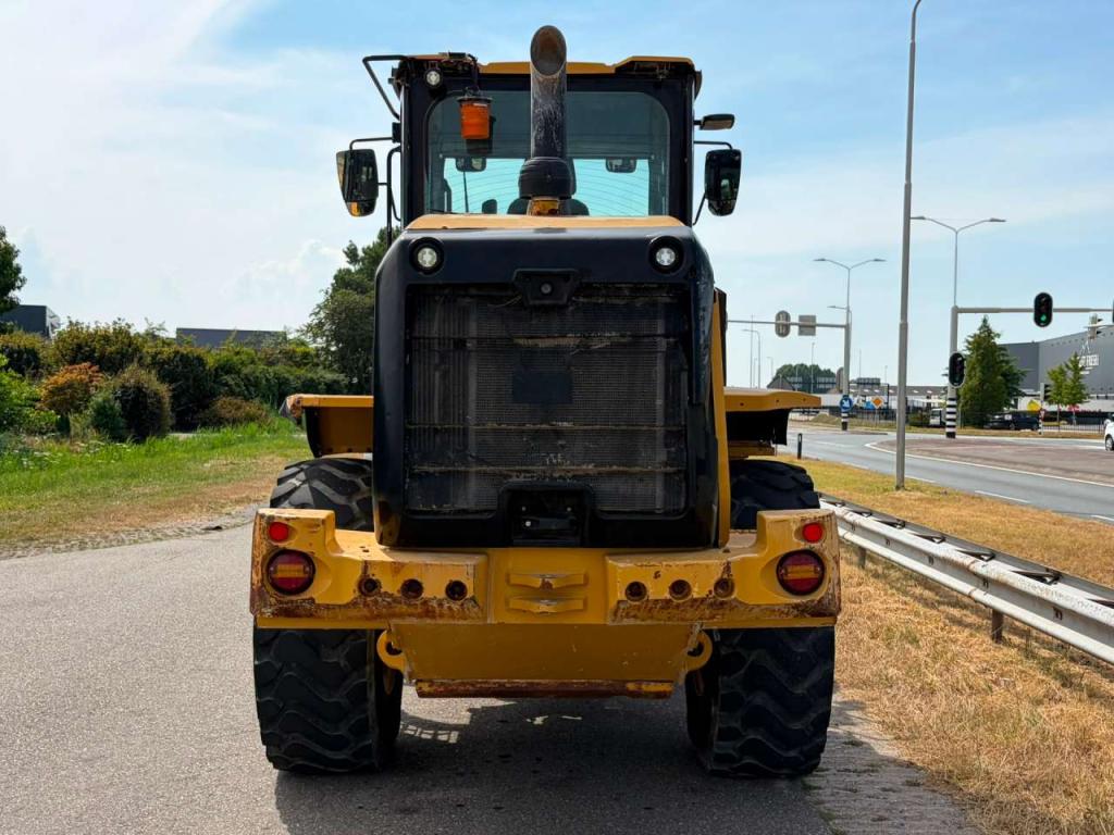 Caterpillar 926M Photo 4