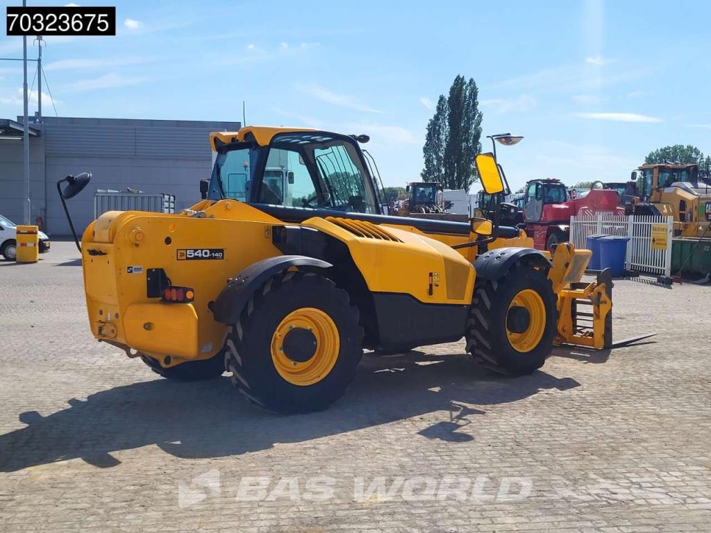 JCB 540V140 A/C - Sway Photo 12