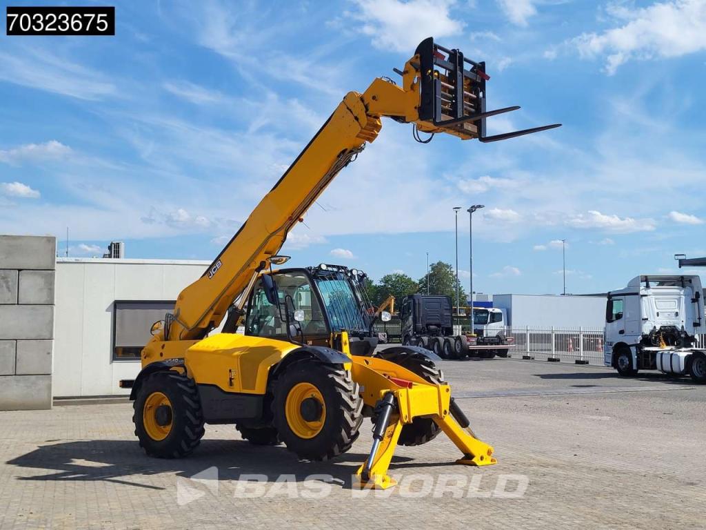 JCB 540V140 A/C - Sway Photo 16