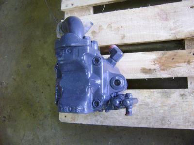 Hydraulic pump for Fiat Kobelco W 130 sold by PRV Ricambi Srl