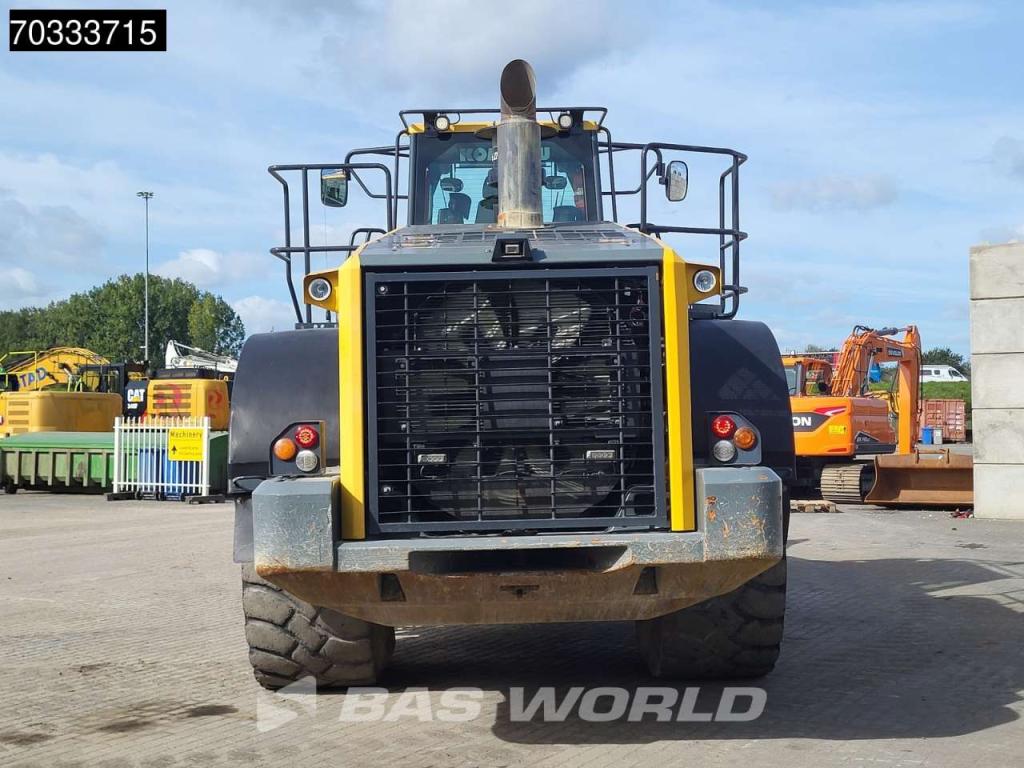 Komatsu WA500 -7 Photo 7