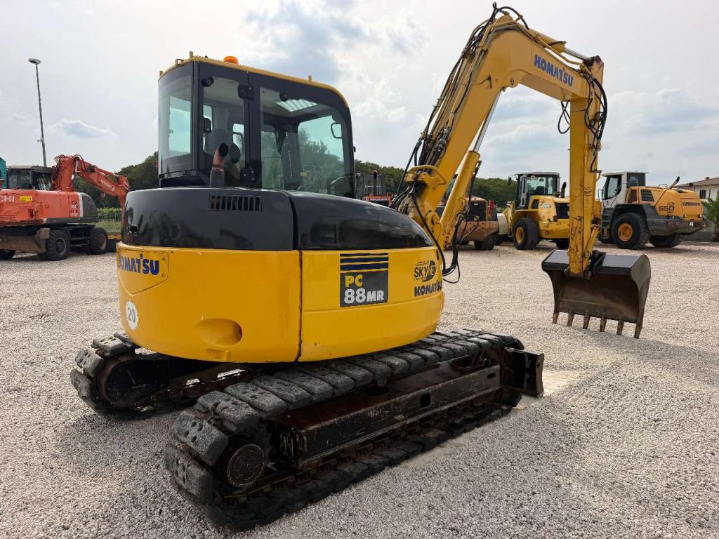 Komatsu PC 88MR-6 Photo 3