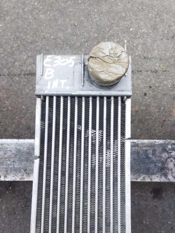 Radiator intercooler for New Holland E 305 B Photo 2