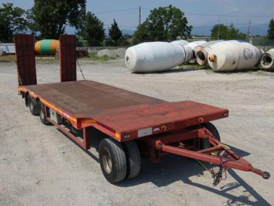 De Angelis 3R2 sold by Effretti Srl