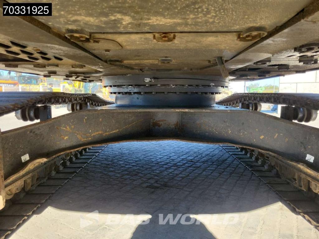 Volvo EC250 E L Photo 21
