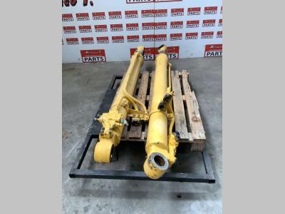 Lifting piston for Komatsu PC228-3 sold by Massucco T. Srl Area Ricambi