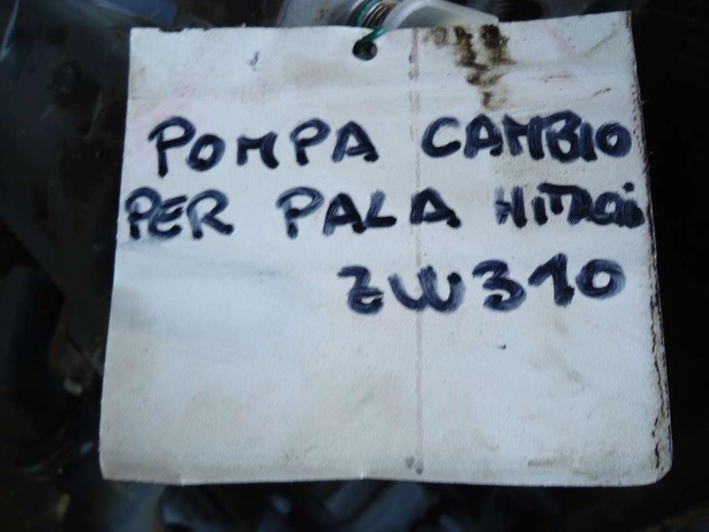 Transmission hydraulic pump for Hitachi ZW310 Photo 2