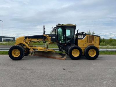 Caterpillar 12M Motor Grader Photo 1