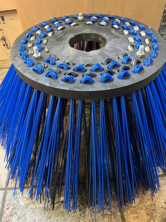 Bucher Sweeper brush for Bucher Schorling CF 60 Photo 3