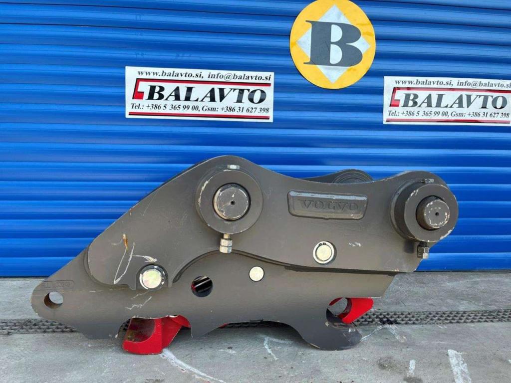 Volvo UNI80 hydraulic quick coupler for 20-26 ton excavators Photo 1