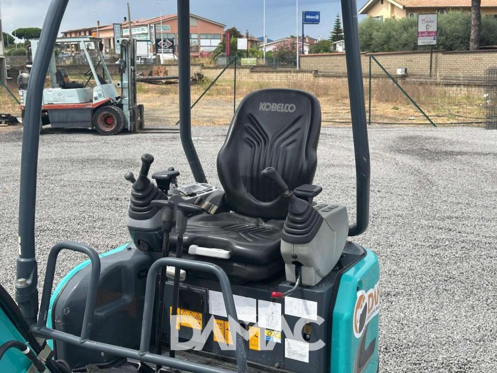 Kobelco SK17SR-3E Photo 9